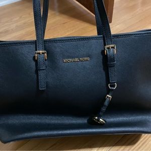 EUC Michael Kors Tote